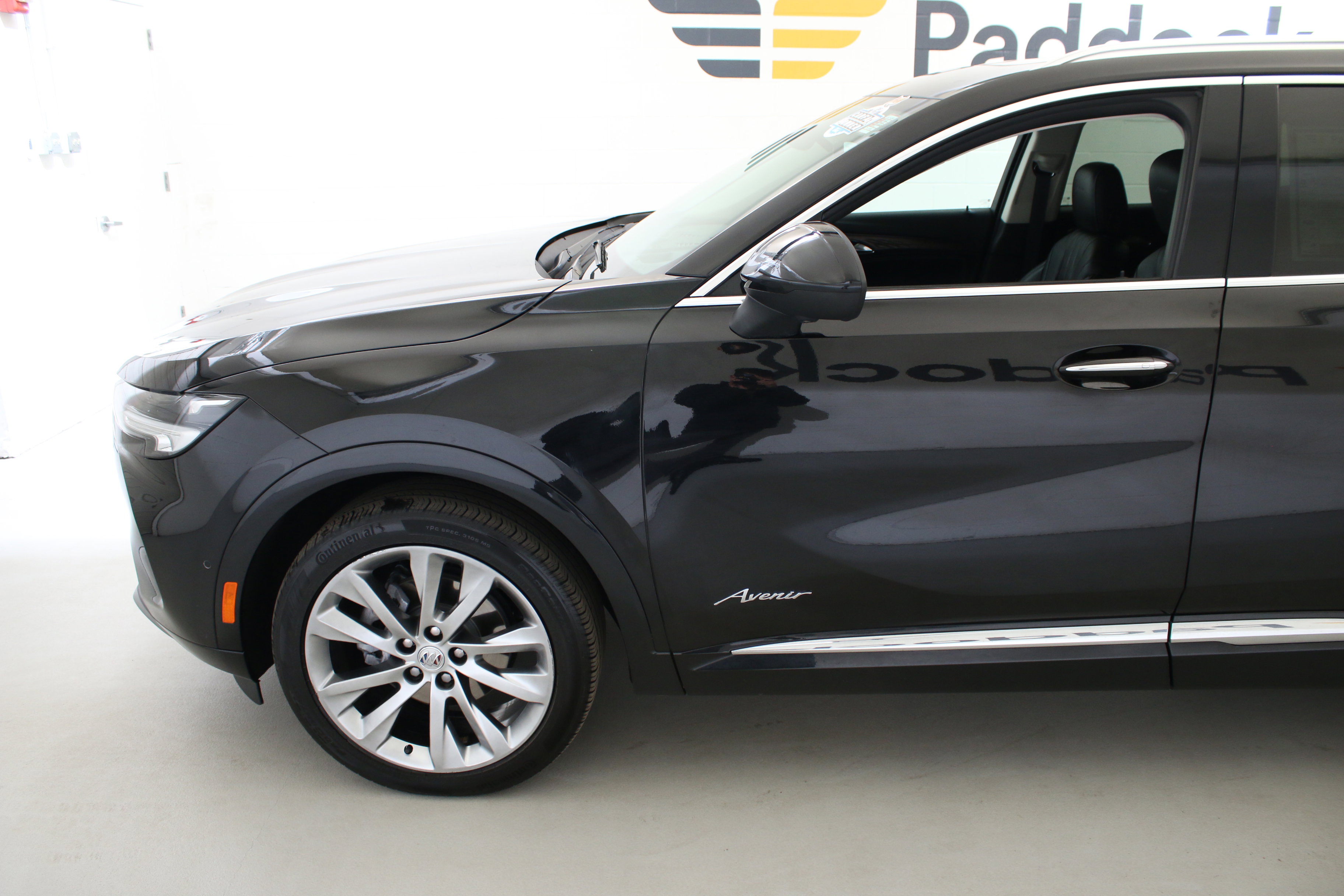 Used 2022 Buick Envision Avenir w/ Technology Package II image 5