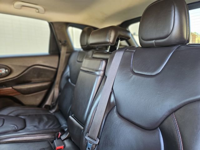 Used 2015 Jeep Cherokee Trailhawk w/ Leather Interior Group image 28