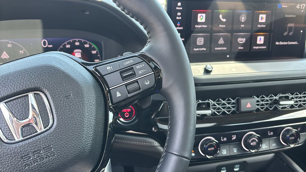 Used 2025 Honda Accord Touring image 18