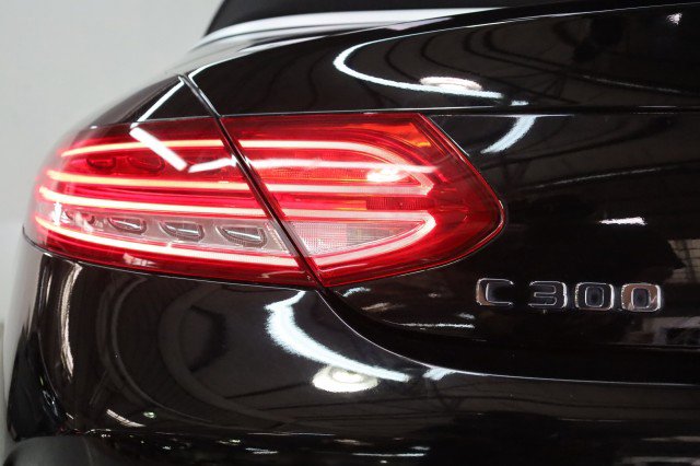 Used 2018 Mercedes-Benz C 300 Cabriolet image 6