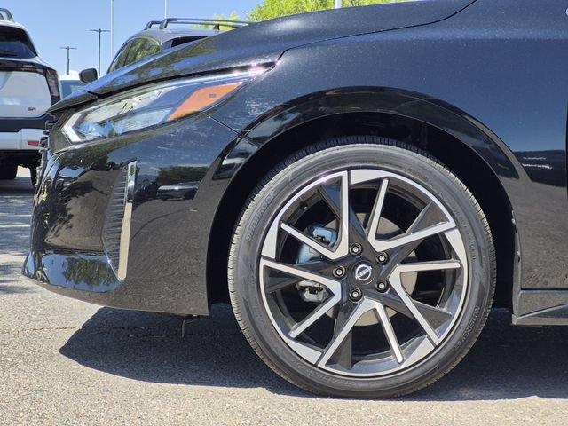 Certified 2025 Nissan Sentra SR w/ SR Premium Package FWD image 6