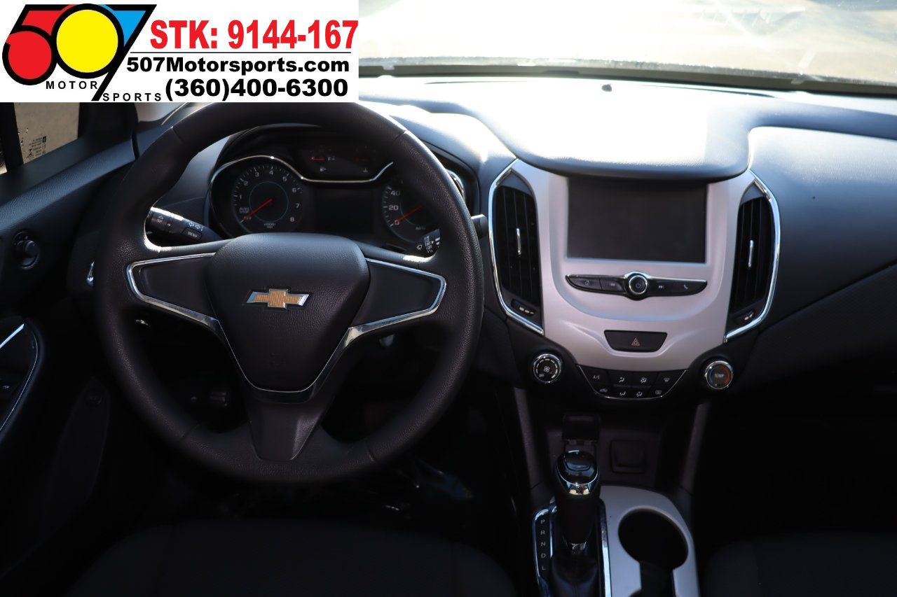 Used 2016 Chevrolet Cruze LS image 17