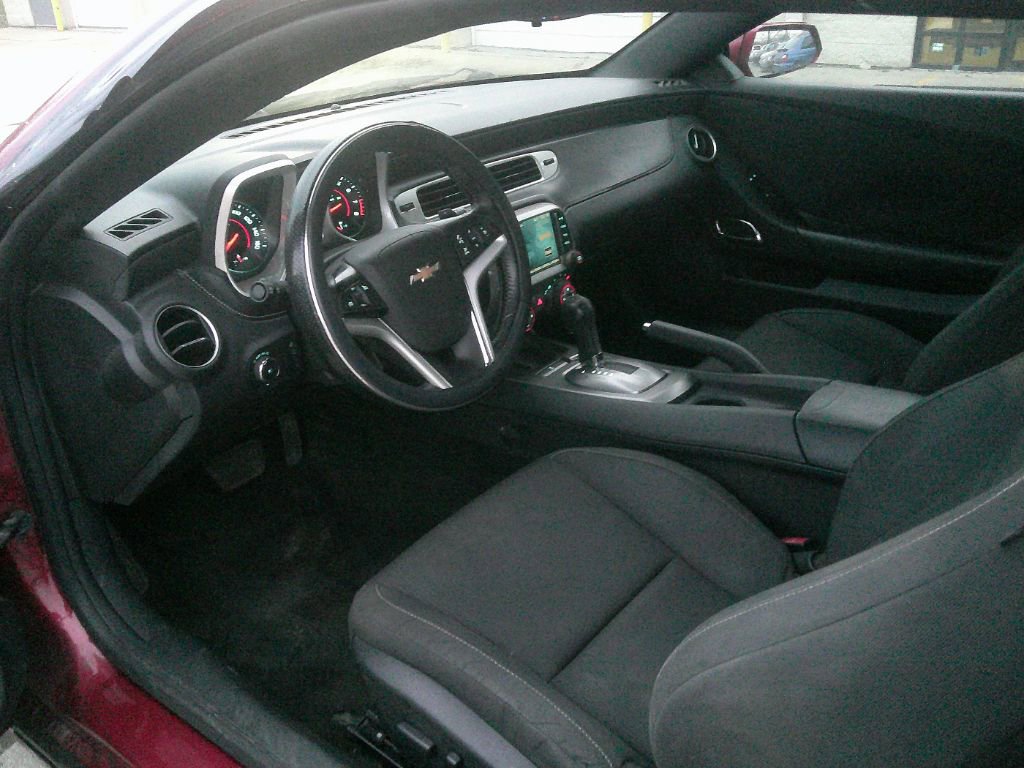 Used 2015 Chevrolet Camaro LT w/ RS Package image 8
