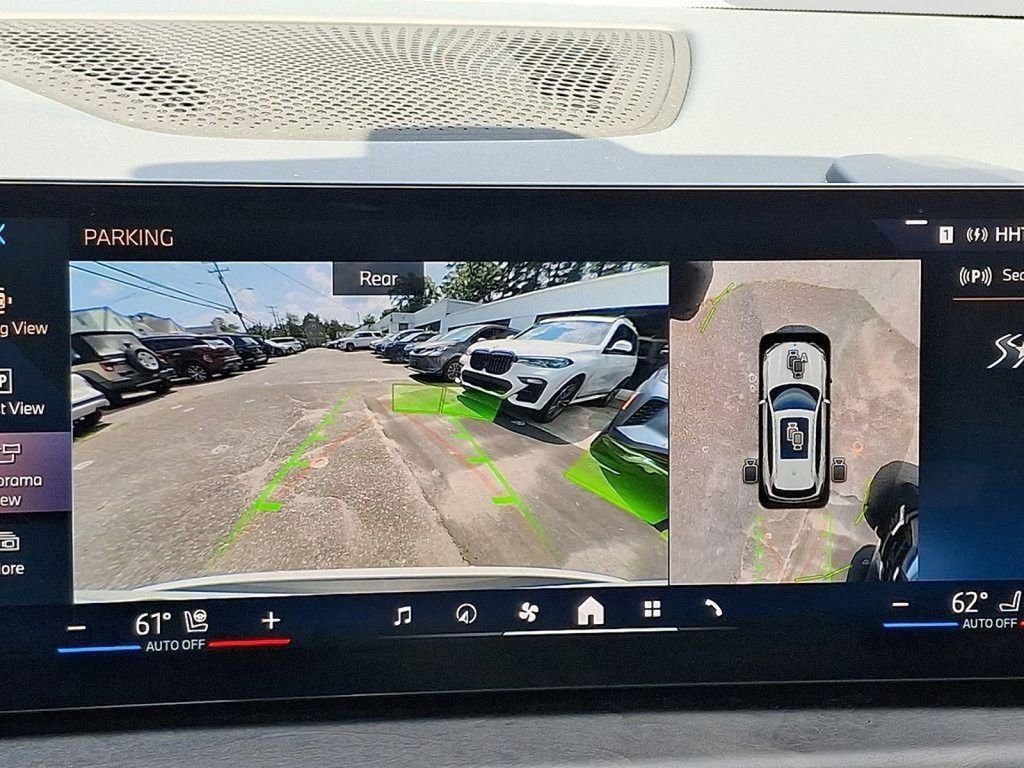 Used 2025 BMW X5 xDrive50e w/ Climate Comfort Package image 19