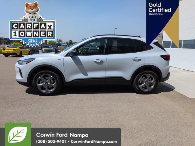 Used 2025 Ford Escape ST-Line w/ Tech Pack #1 AWD/4WD image 8