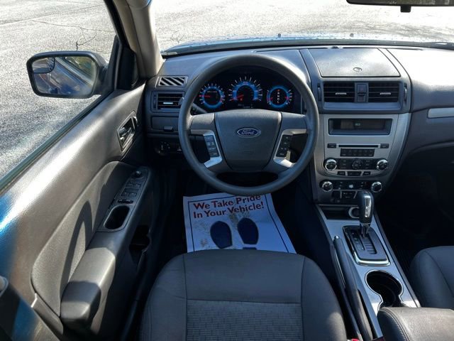 Used 2011 Ford Fusion SE FWD image 30