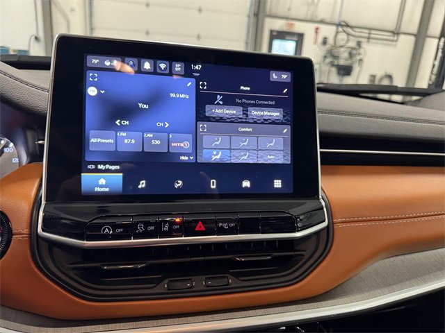 Used 2024 Jeep Compass Limited image 21