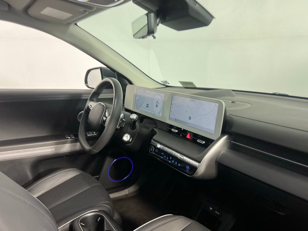 Used 2024 Hyundai Ioniq 5 Limited image 31