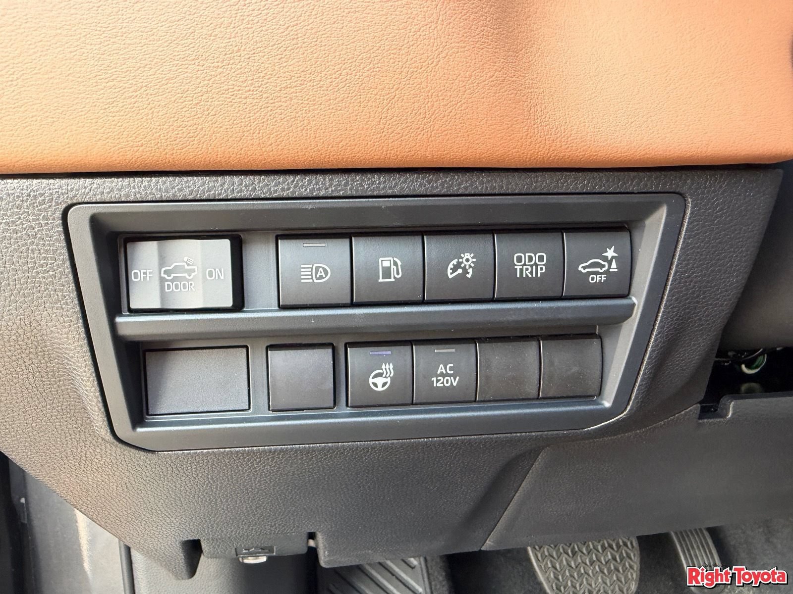 New 2026 Toyota Tundra 1794 Edition AWD/4WD image 17