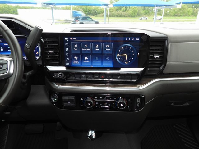 Used 2025 Chevrolet Silverado 2500 LT image 40