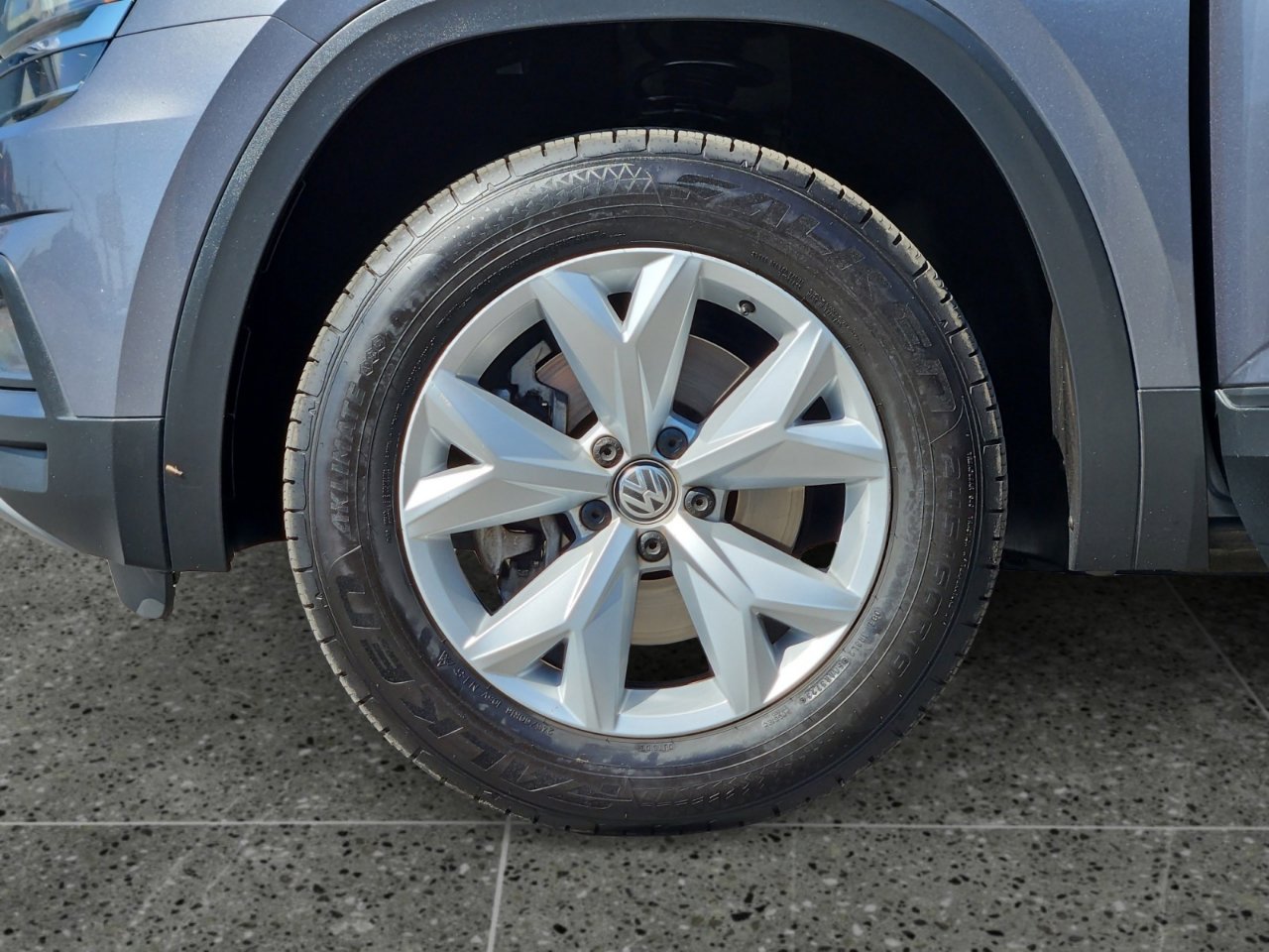 Used 2019 Volkswagen Atlas SE image 14