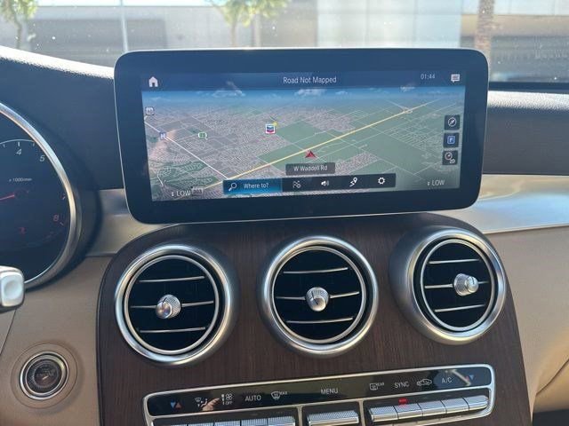 Used 2022 Mercedes-Benz GLC 300 image 13