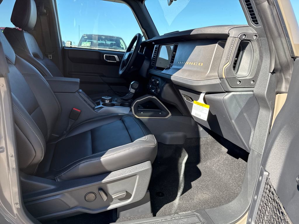 New 2025 Ford Bronco Badlands image 23