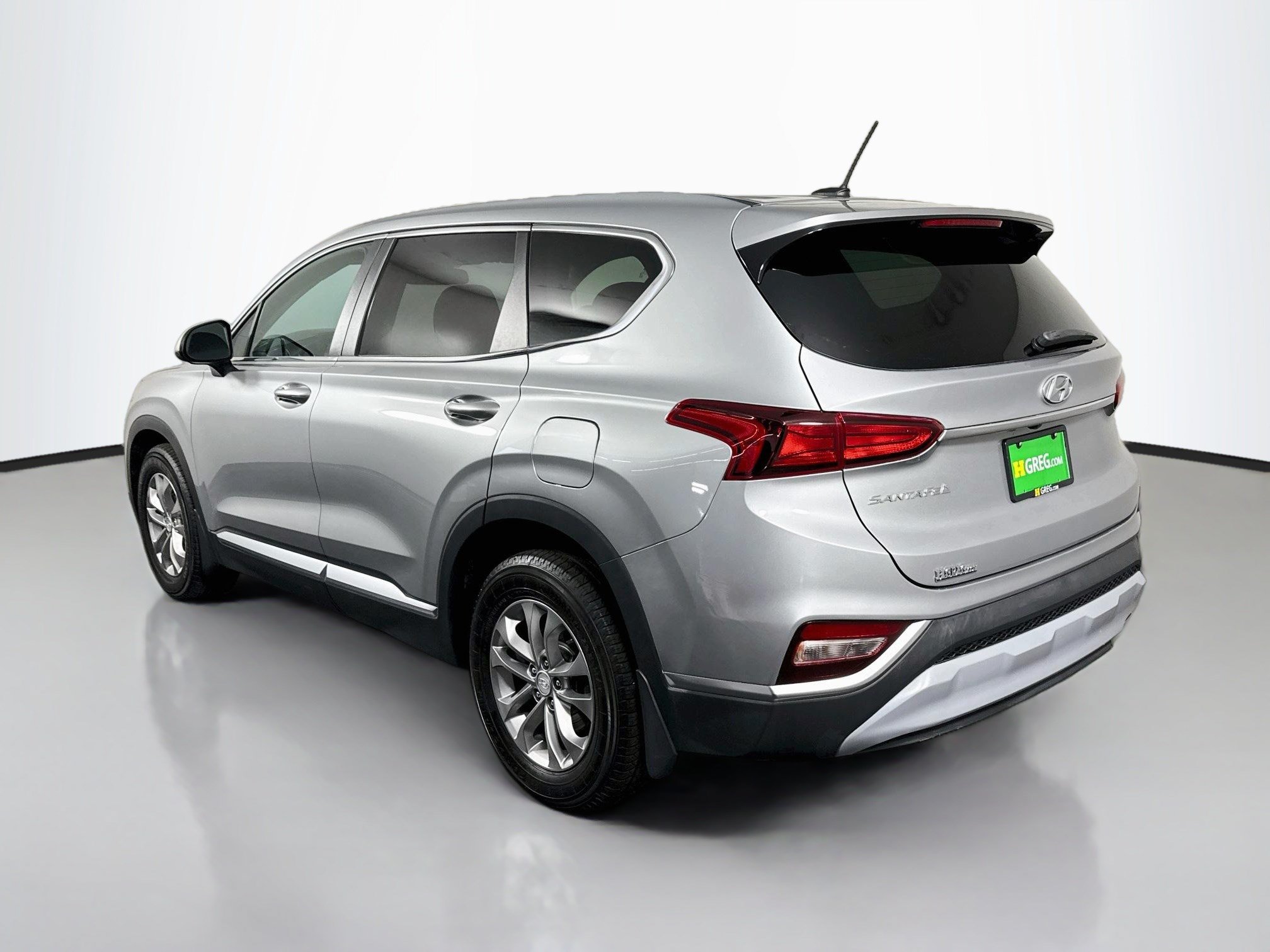 Used 2020 Hyundai Santa Fe SE FWD image 7
