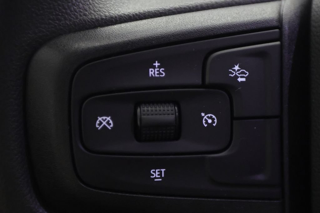 Used 2025 Chevrolet Silverado 1500 Custom RWD image 18