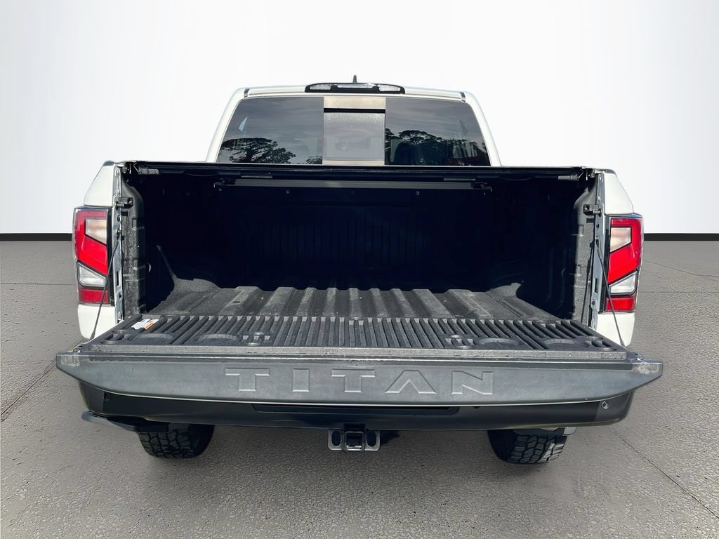 Used 2023 Nissan Titan PRO-4X w/ Pro-4x Convenience Package AWD/4WD image 26