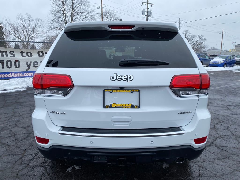Used 2018 Jeep Grand Cherokee Limited image 3
