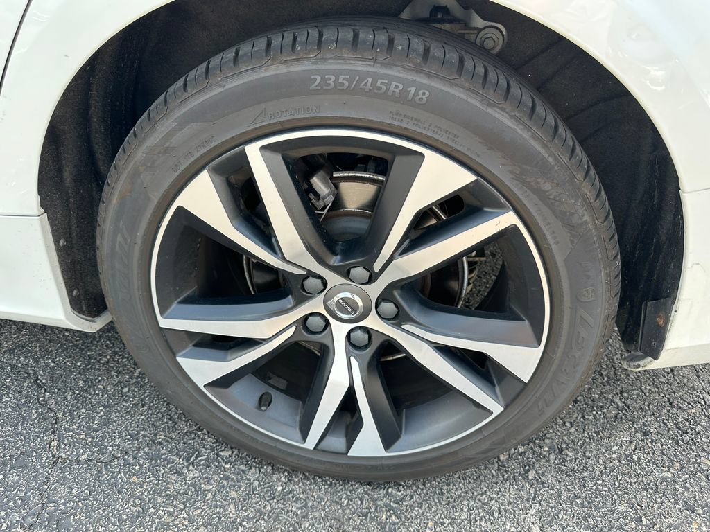 Used 2021 Volvo S60 T5 R-Design AWD/4WD image 18