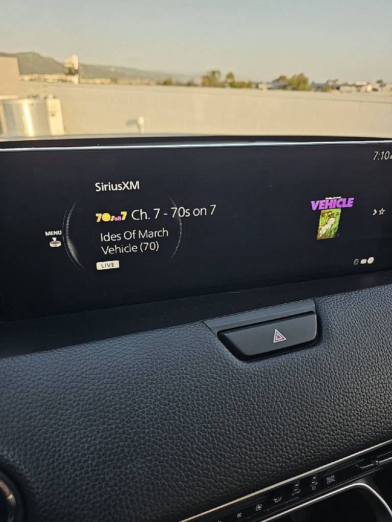 Certified 2025 MAZDA CX-70 Plug-In Hybrid w/ Premium Pkg AWD/4WD image 11