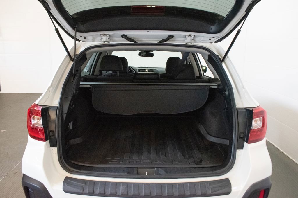 Used 2018 Subaru Outback 2.5i Limited w/ Popular Package #2 image 24