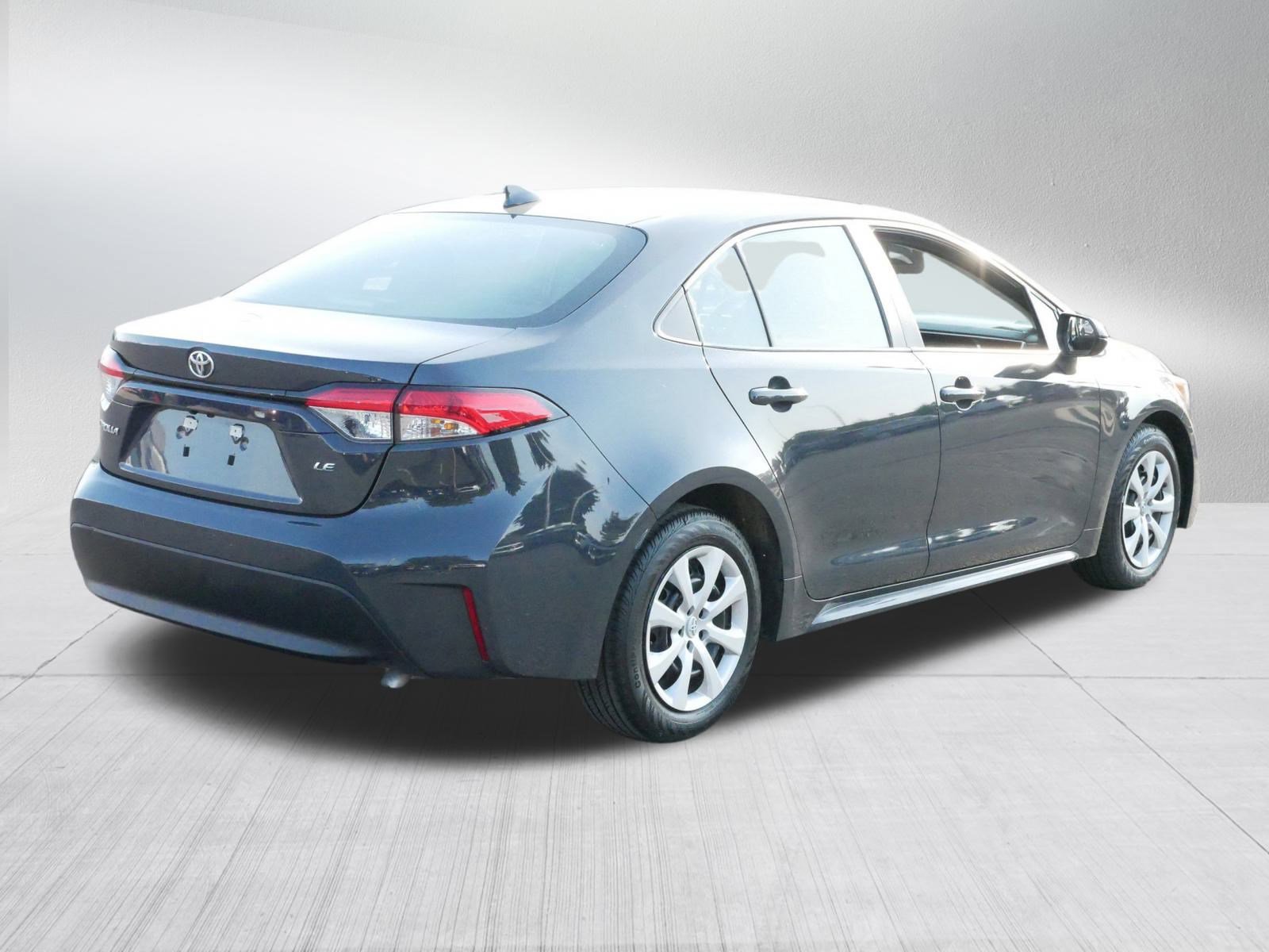 Used 2024 Toyota Corolla LE image 7
