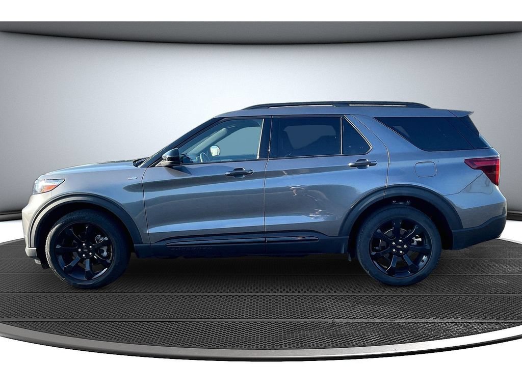 Used 2024 Ford Explorer ST-Line w/ Class IV Trailer Tow Package AWD/4WD image 16