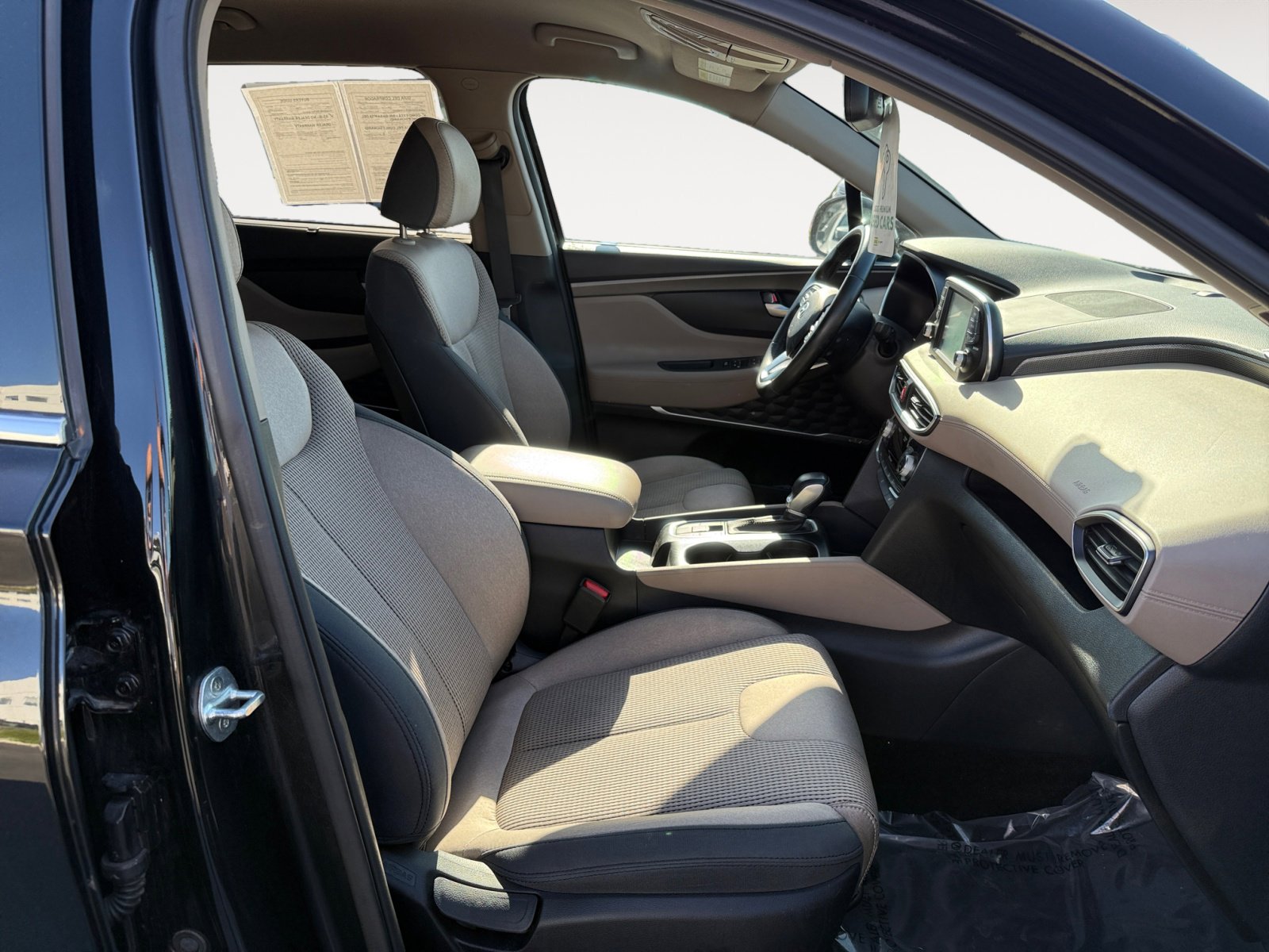 Used 2020 Hyundai Santa Fe SEL w/ Convenience Package image 19