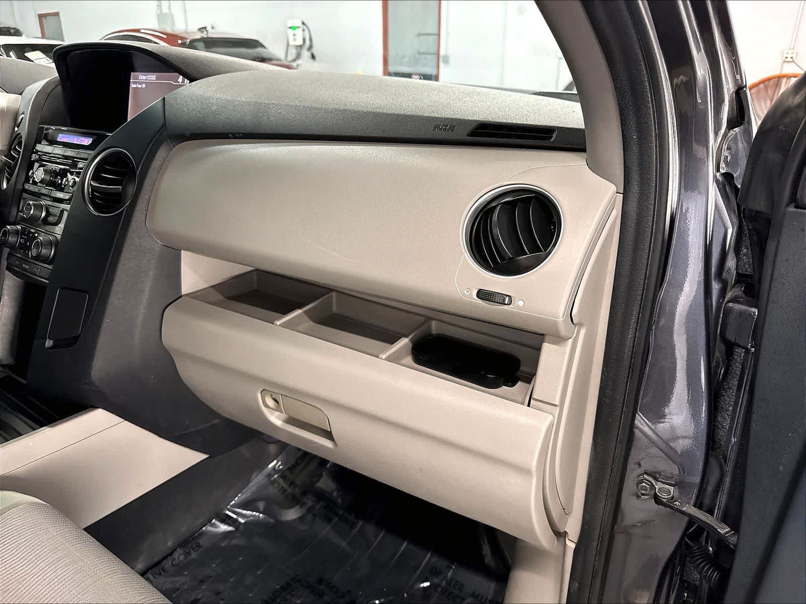Used 2014 Honda Pilot EX image 17
