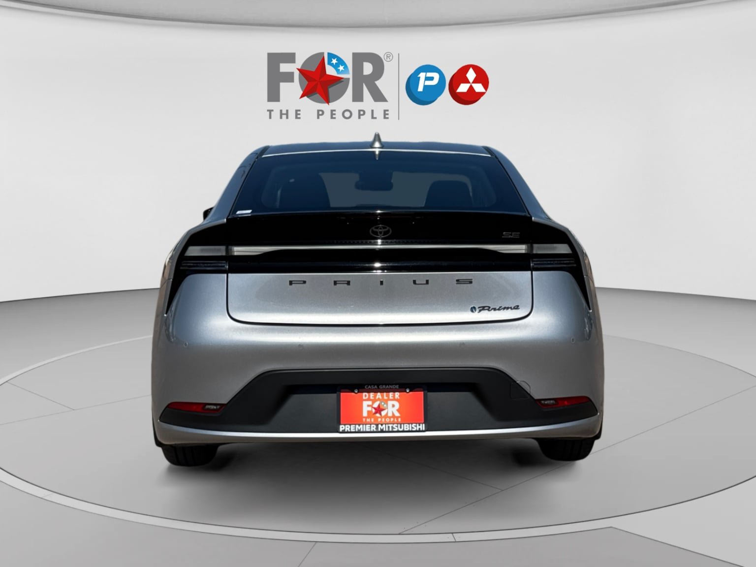 Used 2024 Toyota Prius Prime FWD image 4