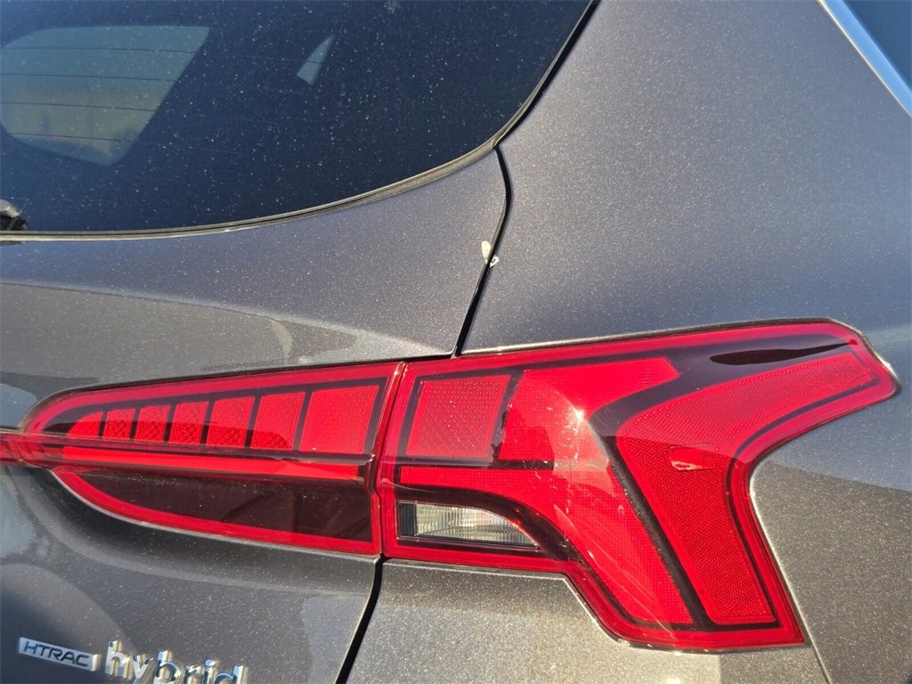 Used 2022 Hyundai Santa Fe Blue image 6