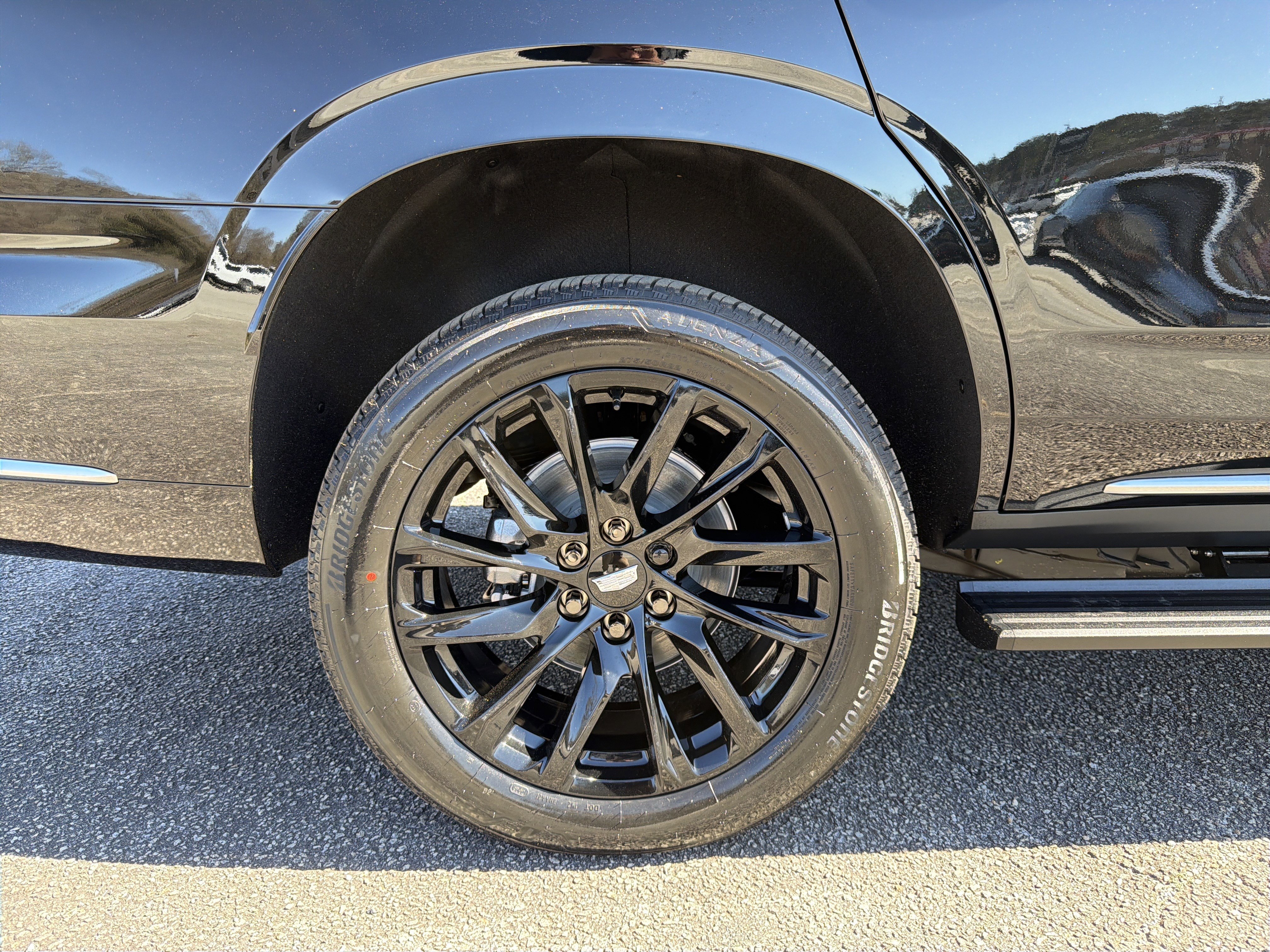 New 2026 Cadillac Escalade Luxury image 22