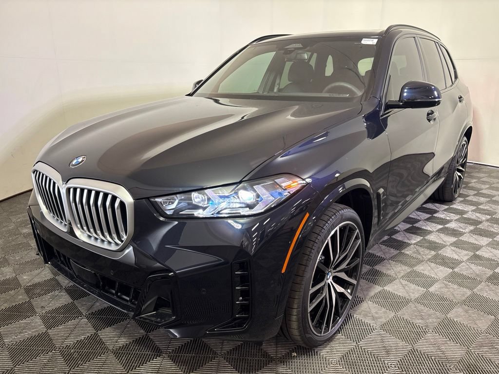 New 2026 BMW X5 xDrive40i w/ M Sport Package AWD/4WD image 2