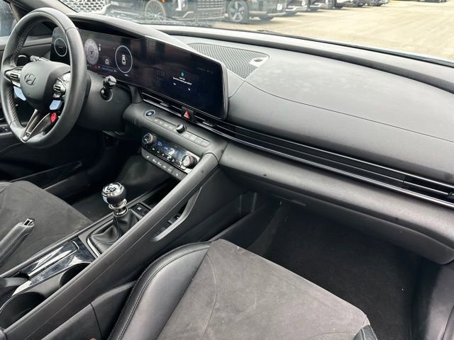 Used 2025 Hyundai Elantra N w/ Cargo Package FWD image 8