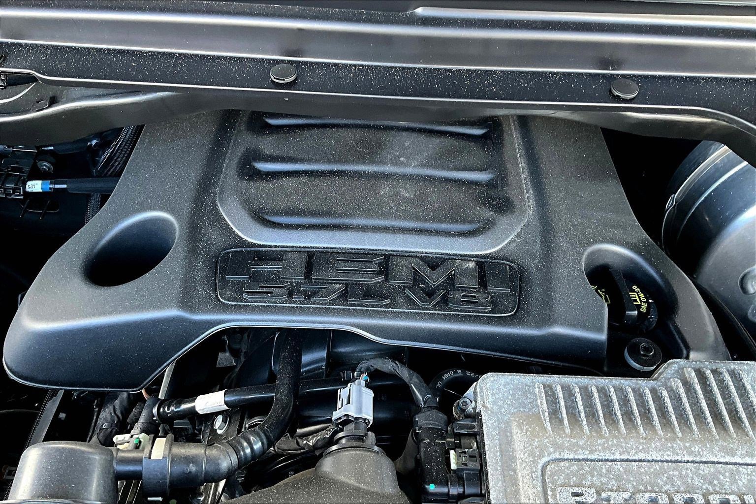 Used 2023 RAM 1500 Laramie AWD/4WD image 31
