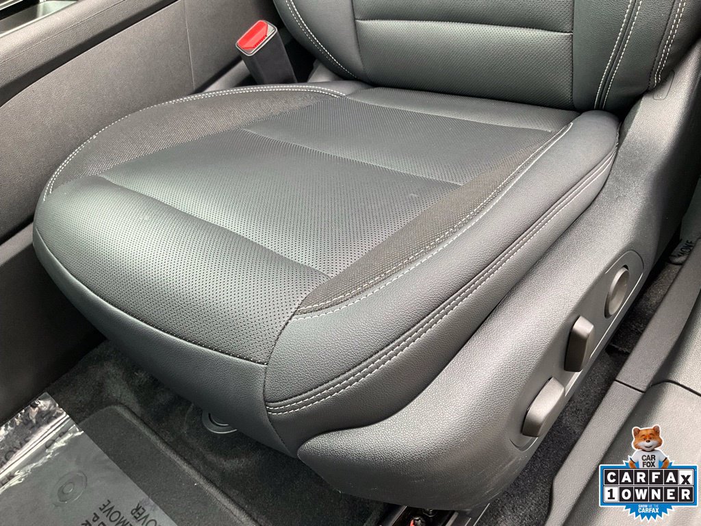 Used 2024 Chevrolet Blazer EV LT AWD/4WD image 19