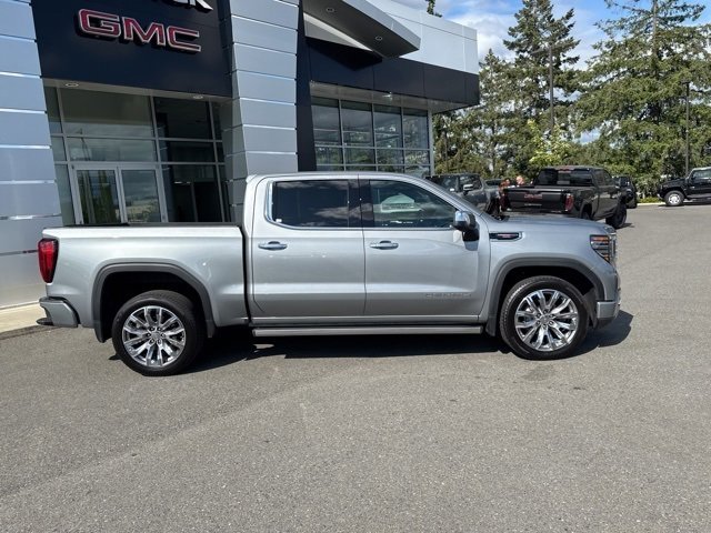Used 2025 GMC Sierra 1500 Denali image 2
