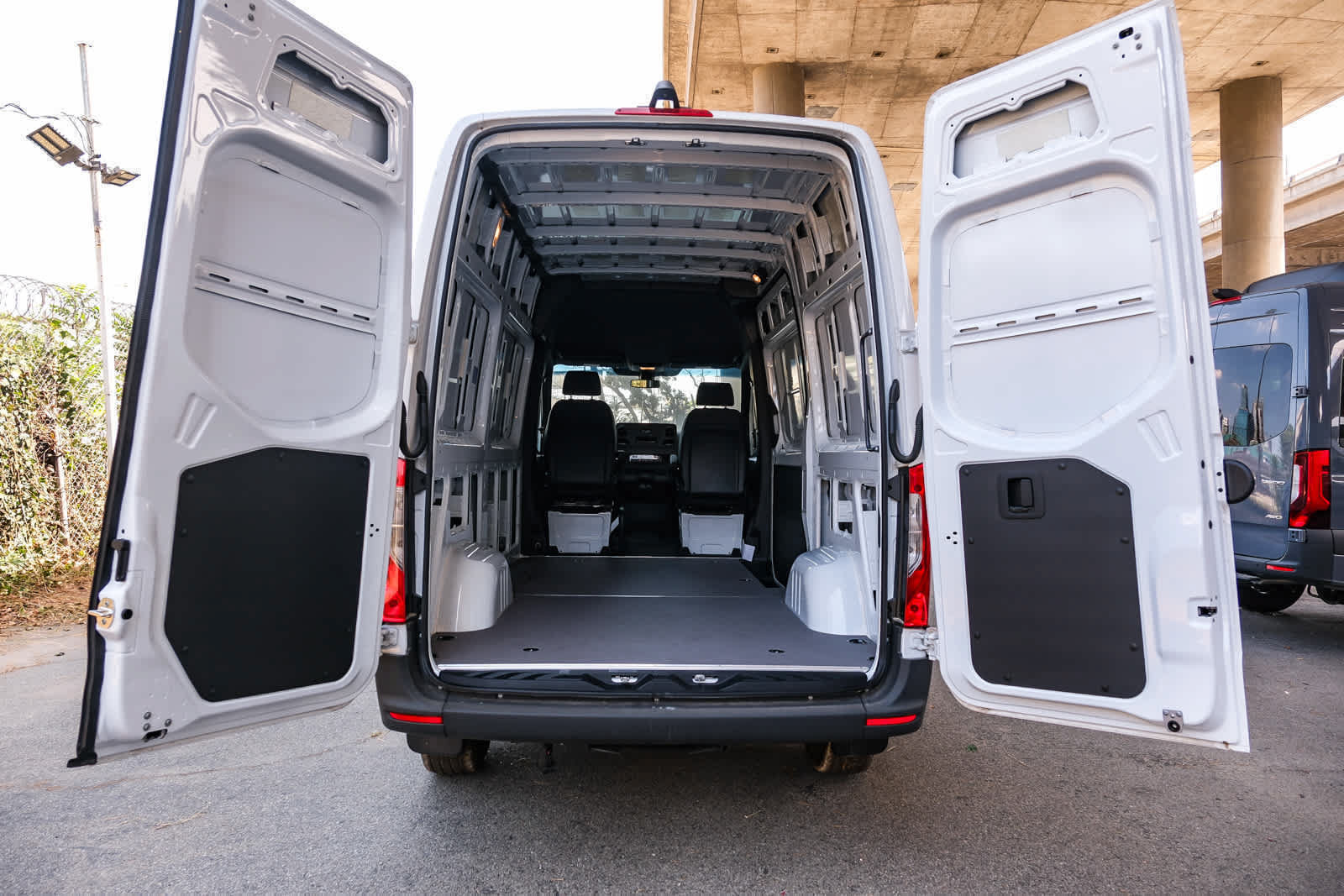 New 2025 Mercedes-Benz Sprinter 2500 image 37