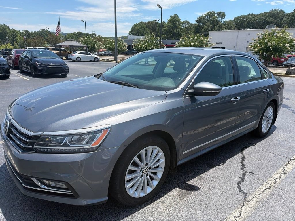 Used 2016 Volkswagen Passat 1.8T SE