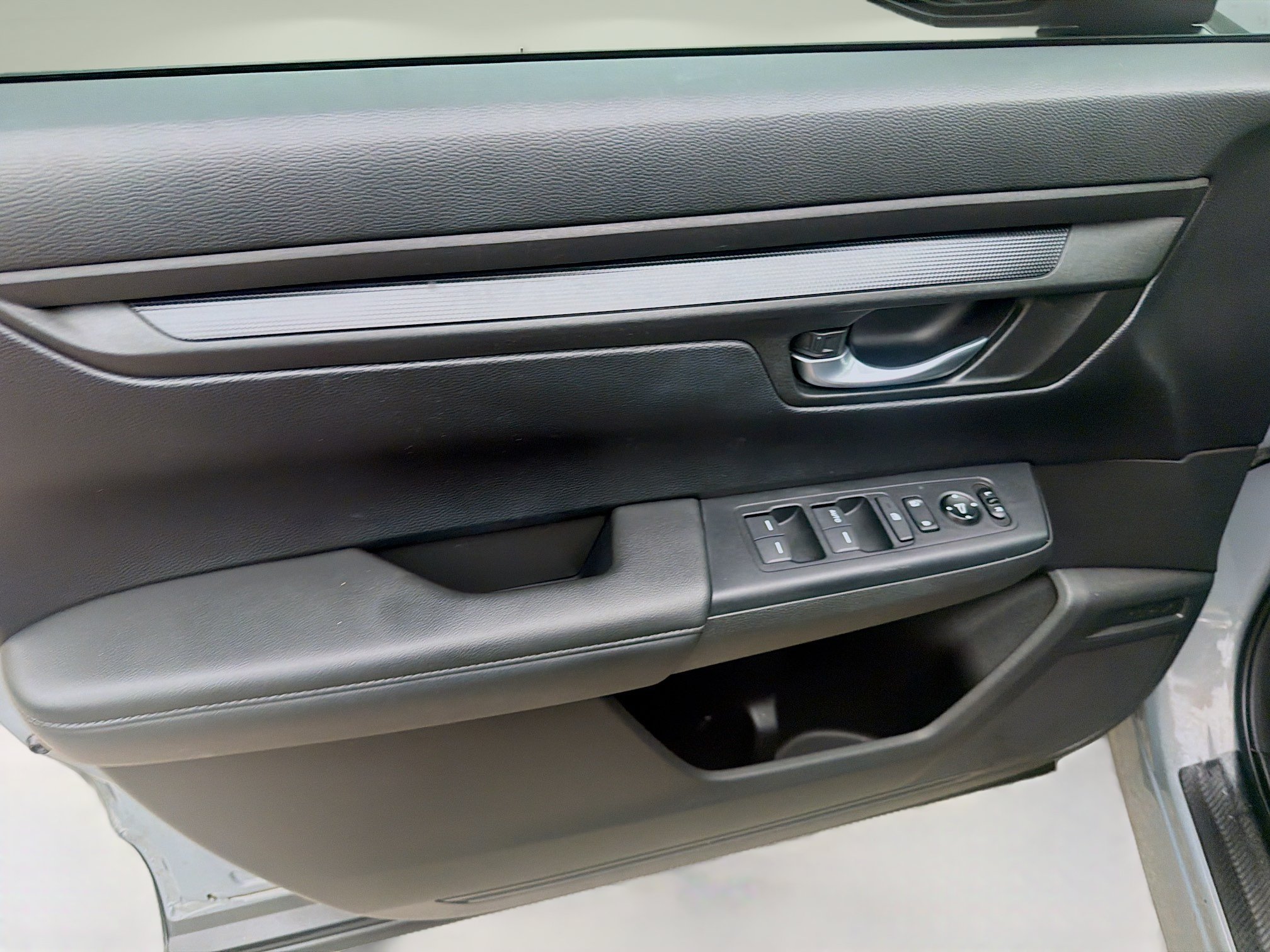 Certified 2023 Honda CR-V LX image 19