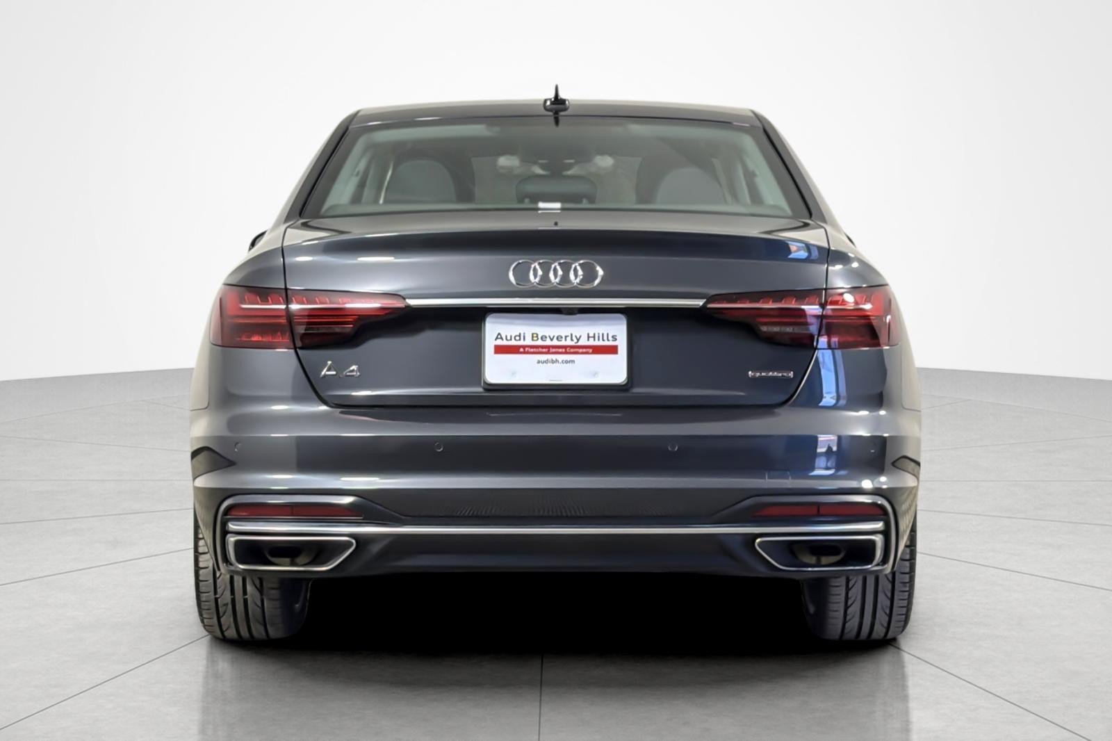 Used 2023 Audi A4 2.0T Premium w/ Convenience Package AWD/4WD image 4