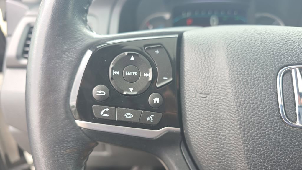 Used 2019 Honda Pilot Touring image 24