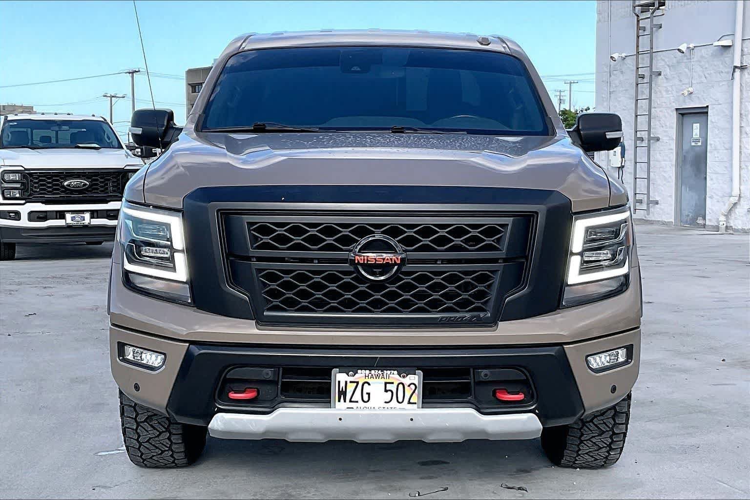Used 2021 Nissan Titan PRO-4X w/ Pro-4x Convenience Package AWD/4WD image 6