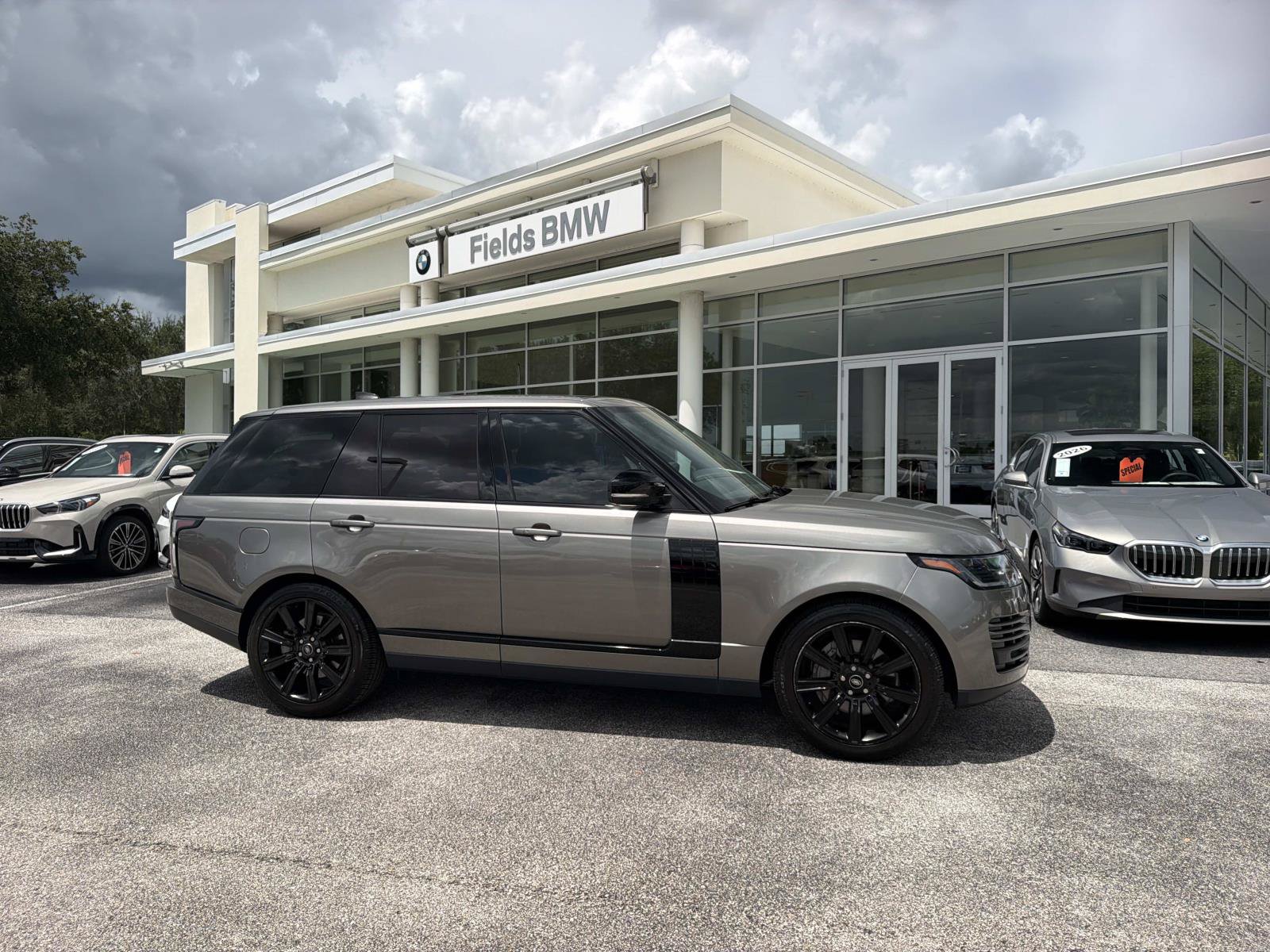 Used 2021 Land Rover Range Rover