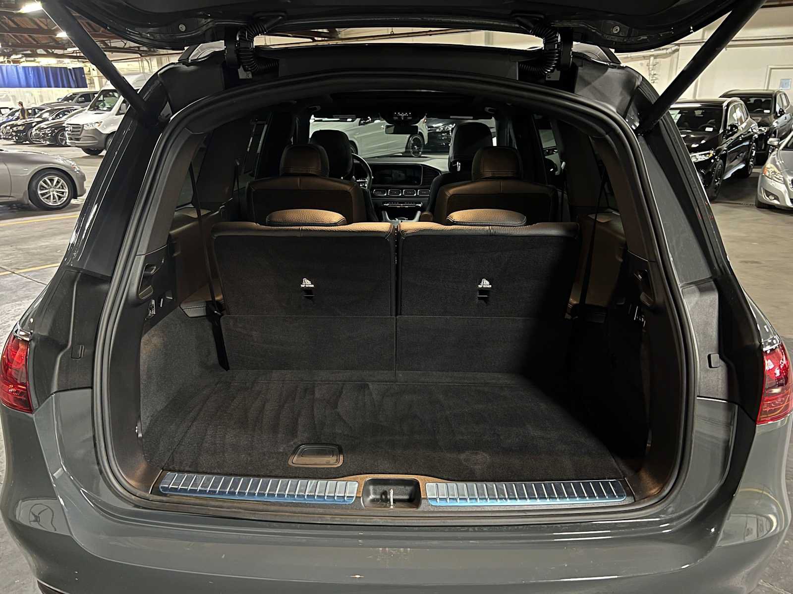 Used 2026 Mercedes-Benz GLS 450 4MATIC image 16