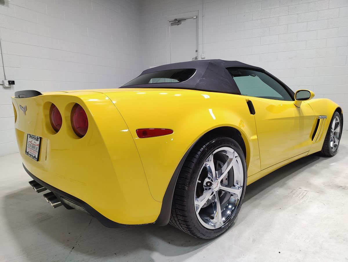 Used 2011 Chevrolet Corvette Grand Sport RWD image 8