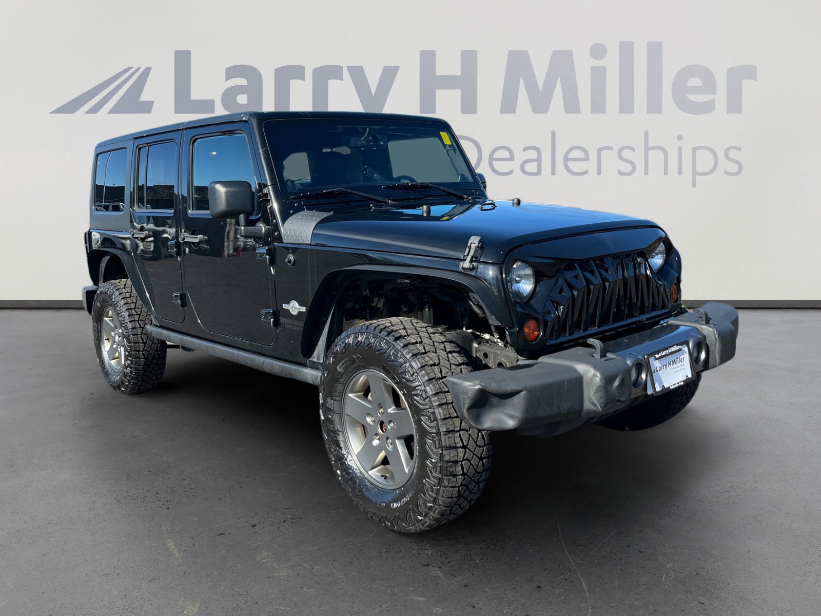 Used 2013 Jeep Wrangler Freedom Edition image 7