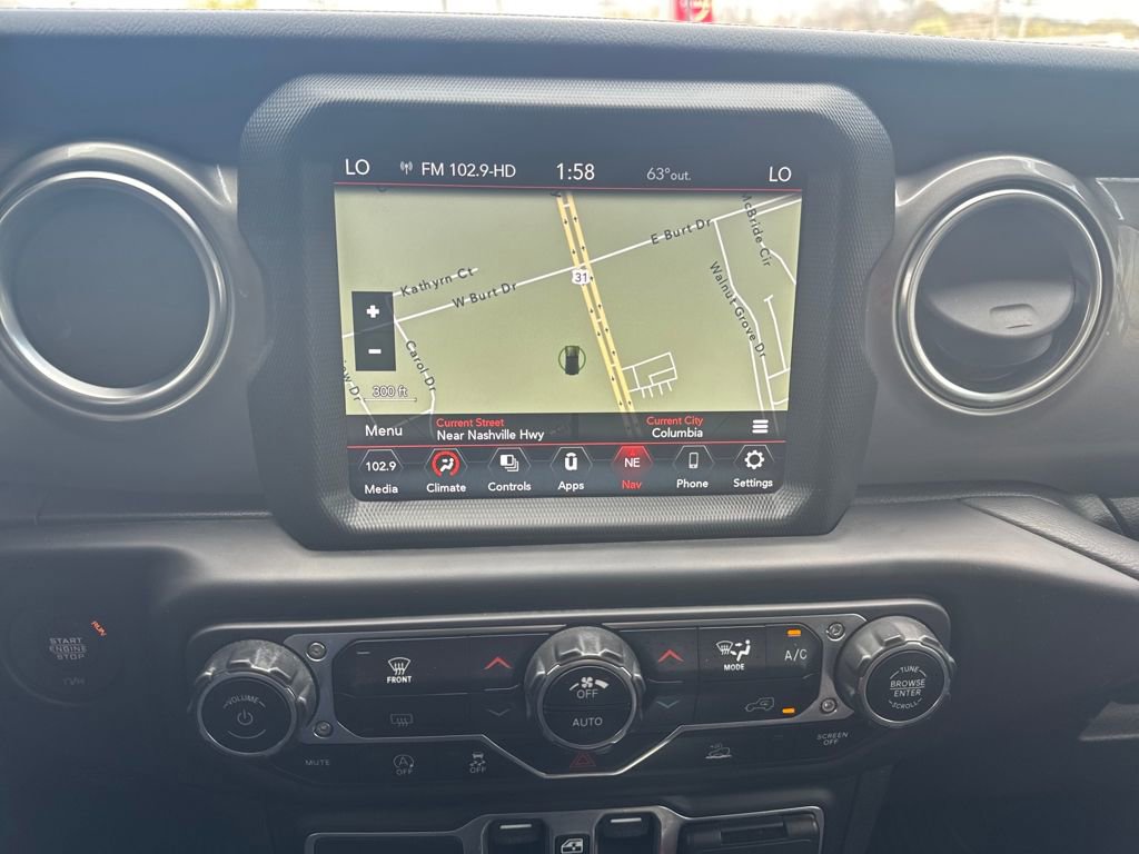 Used 2021 Jeep Wrangler Unlimited Sahara w/ Uconnect 4C Nav & Sound Group image 16