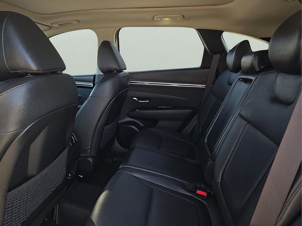 Used 2022 Hyundai Tucson Limited image 10