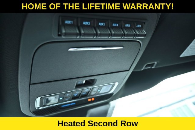 Used 2024 Ford F350 Platinum w/ FX4 Off-Road Package AWD/4WD image 10