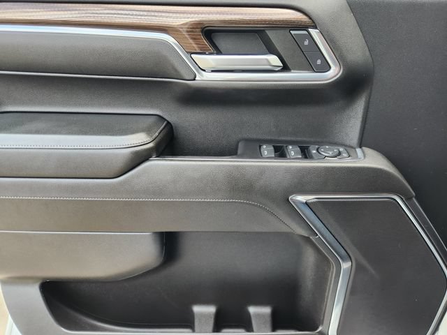 Used 2024 Chevrolet Silverado 1500 LT RWD image 25